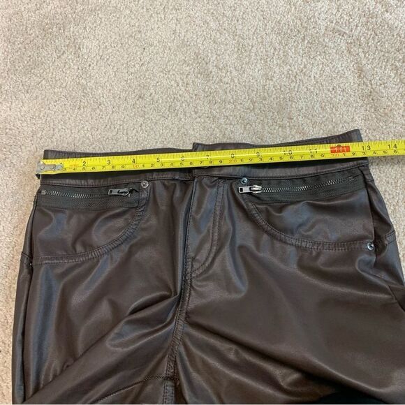 HUE dark chocolate brown faux leather zipper detail leggings Sz S - Picture 5 of 9